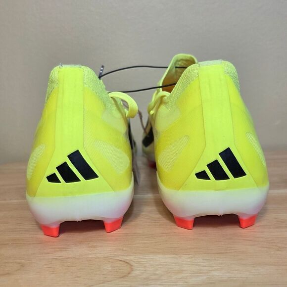 Disney Christmas 2025 Lil Rin Rin Plush Badge Red New